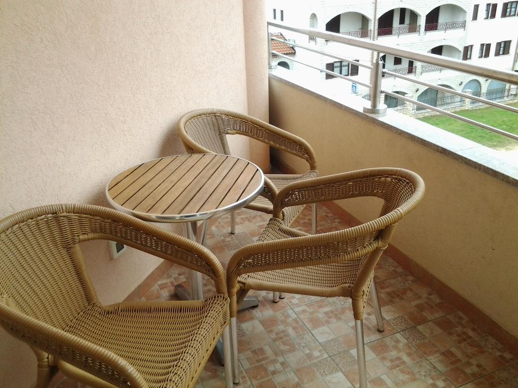 Sunrice Rovinj Apartment Exterior photo