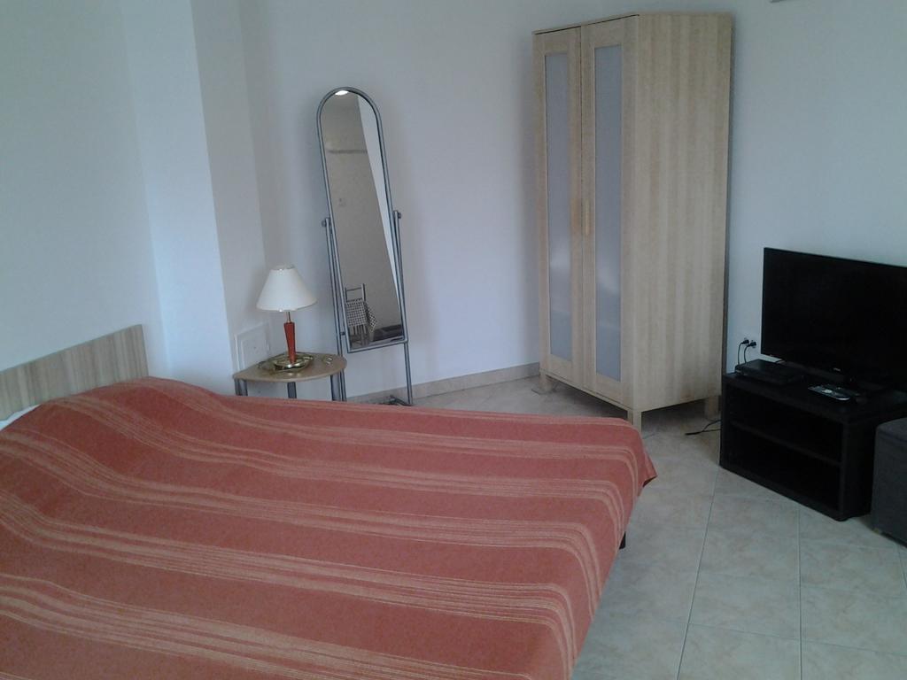 Sunrice Rovinj Apartment Exterior photo